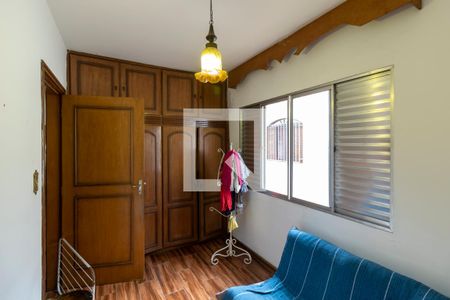 Casa à venda com 220m², 3 quartos e 1 vagaQuarto 1