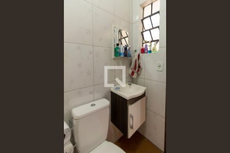 Casa à venda com 220m², 3 quartos e 1 vagaBanheiro de serviço