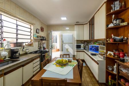 Casa à venda com 220m², 3 quartos e 1 vagaCozinha