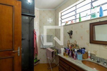 Casa à venda com 220m², 3 quartos e 1 vagaBanheiro