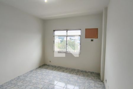 quarto 1 de apartamento para alugar com 2 quartos, 100m² em Taquara, Rio de Janeiro