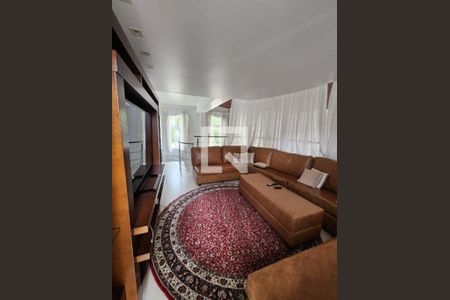 Casa à venda com 4 quartos, 450m² em Jardim dos Estados, São Paulo