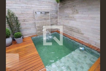 Casa à venda com 180m², 3 quartos e 2 vagas