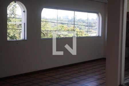 Casa à venda com 4 quartos, 328m² em Luz, São Paulo