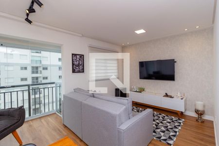Sala de Estar de apartamento à venda com 1 quarto, 37m² em Vila Invernada, São Paulo