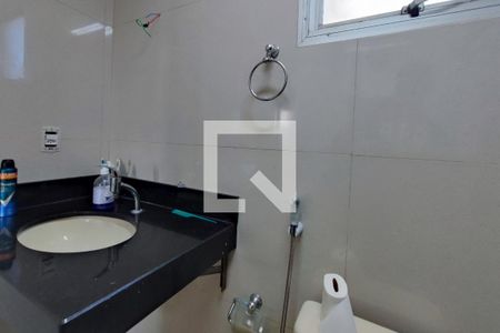 Apartamento à venda com 84m², 3 quartos e 2 vagasBanheiro Social