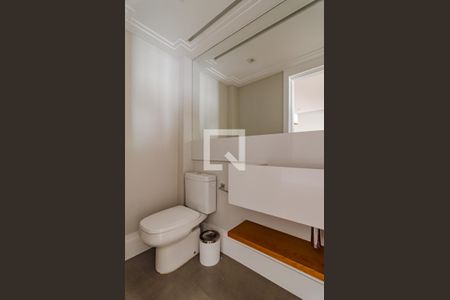 Lavabo de apartamento à venda com 3 quartos, 140m² em Cerqueira César, São Paulo