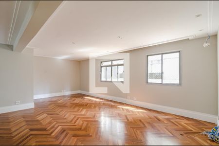 Sala de apartamento à venda com 3 quartos, 140m² em Cerqueira César, São Paulo