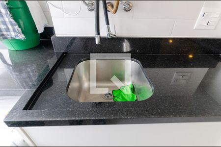 Apartamento à venda com 76m², 2 quartos e 1 vagaÁrea de Serviço