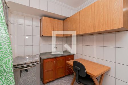 Cozinha de apartamento para alugar com 1 quarto, 29m² em Aclimação, São Paulo