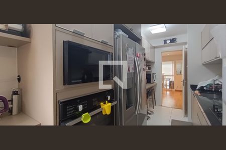 Apartamento à venda com 120m², 3 quartos e 2 vagasCozinha