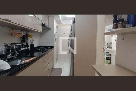 Apartamento à venda com 120m², 3 quartos e 2 vagasCozinha