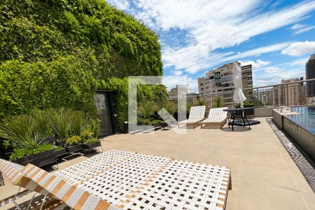 Studio à venda com 21m², 1 quarto e sem vagaÁrea comum - Piscina