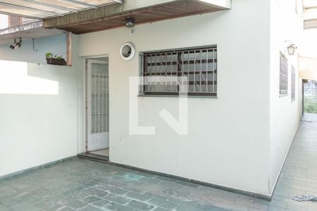 Casa à venda com 220m², 3 quartos e 6 vagas Casa à venda com 220m², 3 quartos e 6 vagasLavanderia