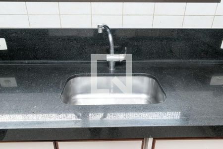 Casa à venda com 220m², 3 quartos e 6 vagas Casa à venda com 220m², 3 quartos e 6 vagasCozinha