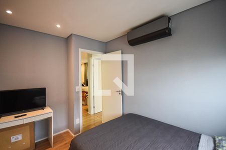 Quarto de apartamento à venda com 2 quartos, 75m² em Vila Andrade, São Paulo