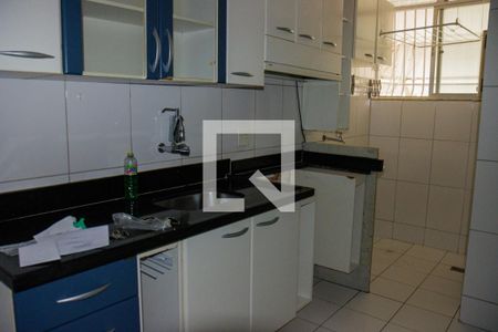 Apartamento à venda com 52m², 2 quartos e 1 vagaCozinha 