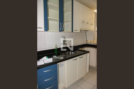 Apartamento à venda com 52m², 2 quartos e 1 vagaCozinha 