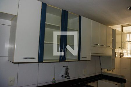 Apartamento à venda com 52m², 2 quartos e 1 vagaCozinha 