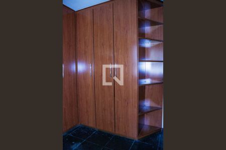 Quarto 1 de apartamento à venda com 2 quartos, 52m² em Fonseca, Niterói