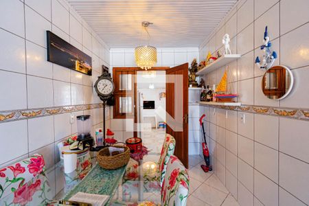 Cozinha de casa à venda com 2 quartos, 85m² em São José, Canoas