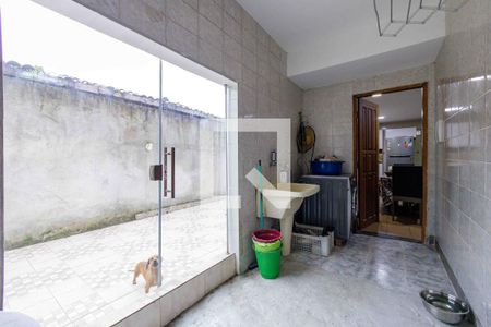 Casa de condomínio à venda com 290m², 3 quartos e 3 vagasÁrea de Serviço