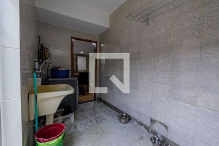 Casa de condomínio à venda com 290m², 3 quartos e 3 vagasÁrea de Serviço