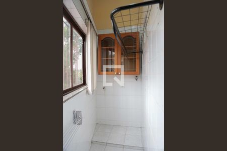 Casa à venda com 320m², 4 quartos e 1 vaga Casa à venda com 320m², 4 quartos e 1 vagaÁrea de Serviço