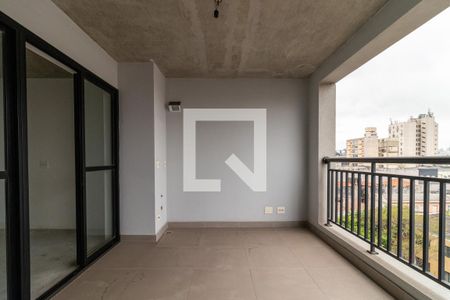 Varanda de kitnet/studio para alugar com 1 quarto, 33m² em Bom Retiro, São Paulo