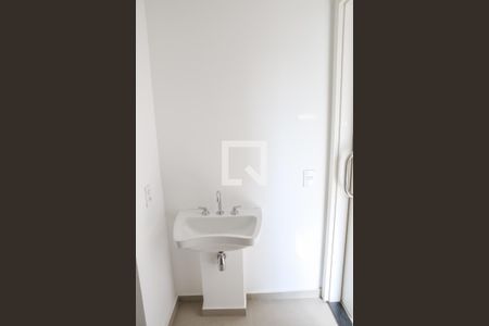 Banheiro de kitnet/studio à venda com 1 quarto, 66m² em Perdizes, São Paulo