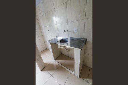 Studio para alugar com 30m², 1 quarto e sem vaga Studio para alugar com 30m², 1 quarto e sem vagaCozinha e Área de Serviço