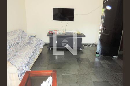 Casa à venda com 5 quartos, 324m² em Parque São Quirino, Campinas