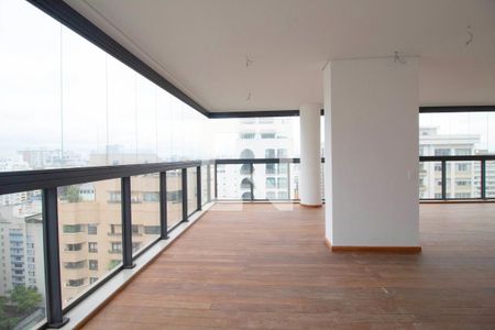 Apartamento à venda com 205m², 3 quartos e sem vaga Apartamento à venda com 205m², 3 quartos e sem vagaSala