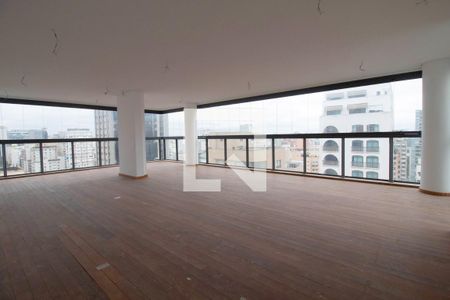 Apartamento à venda com 205m², 3 quartos e sem vaga Apartamento à venda com 205m², 3 quartos e sem vagaSala