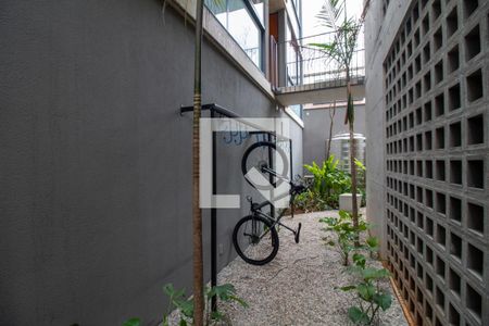 Apartamento para alugar com 35m², 1 quarto e sem vagaÁrea comum - Bicicletario