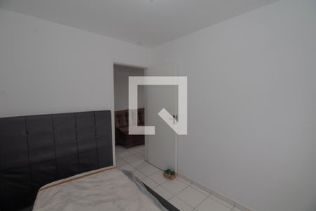 Quarto 2 de apartamento para alugar com 2 quartos, 46m² em Jardim Vila Formosa, São Paulo