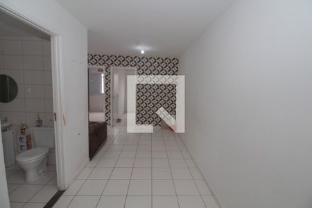 Corredor de apartamento à venda com 2 quartos, 46m² em Jardim Vila Formosa, São Paulo