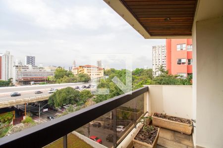 Varanda de apartamento à venda com 2 quartos, 124m² em Pinheiros, São Paulo