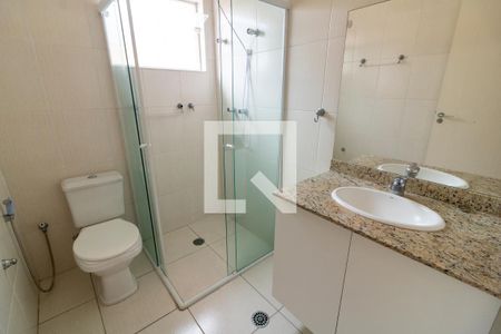 Casa à venda com 127m², 3 quartos e 4 vagasBanheiro da Suíte 3