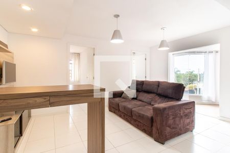 Sala 1 de casa para alugar com 2 quartos, 80m² em Campo Comprido, Curitiba