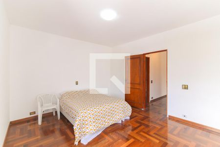 Casa à venda com 463m², 4 quartos e 6 vagasQuarto 4