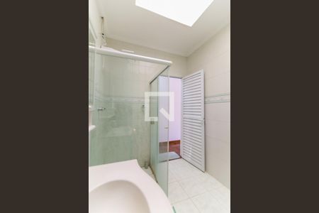 Casa à venda com 463m², 4 quartos e 6 vagasBanheiro da Suíte 1