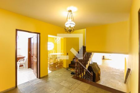 Casa à venda com 463m², 4 quartos e 6 vagasHall