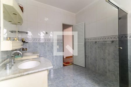 Casa à venda com 463m², 4 quartos e 6 vagasBanheiro da Suíte 3