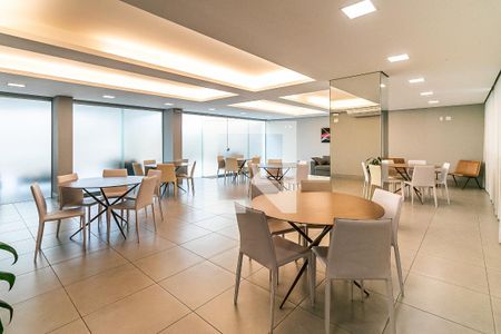 Apartamento à venda com 80m², 2 quartos e 2 vagas Apartamento à venda com 80m², 2 quartos e 2 vagasSalão de Festas