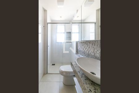 Apartamento à venda com 80m², 2 quartos e 2 vagas Apartamento à venda com 80m², 2 quartos e 2 vagasBanheiro Social