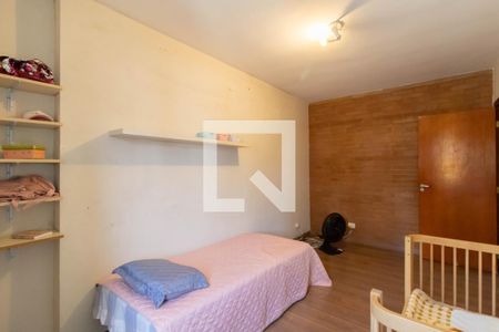 Casa à venda com 200m², 3 quartos e 4 vagasQuarto 2