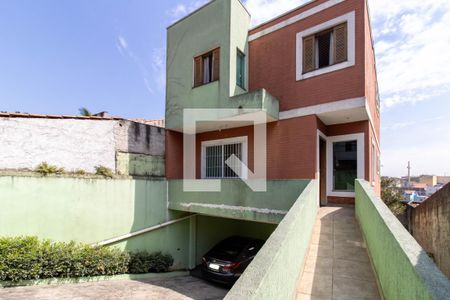 Casa à venda com 200m², 3 quartos e 4 vagasFrente da Casa
