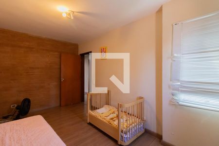 Casa à venda com 200m², 3 quartos e 4 vagasQuarto 2