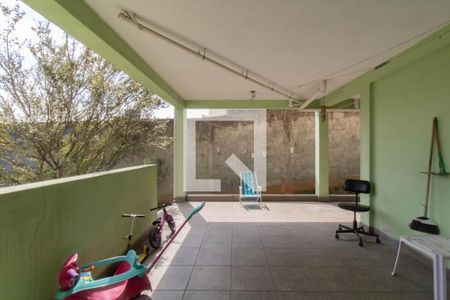 Casa à venda com 200m², 3 quartos e 4 vagasÁrea Externa